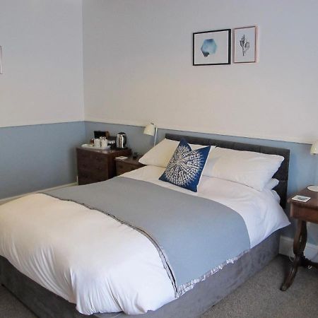 Stone'S Throw Guest House Weymouth Esterno foto